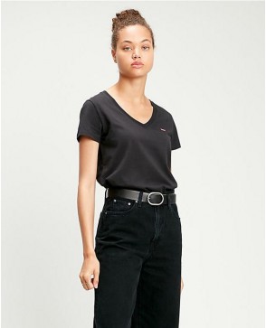 LEVI'S® T-SHIRT perfect...