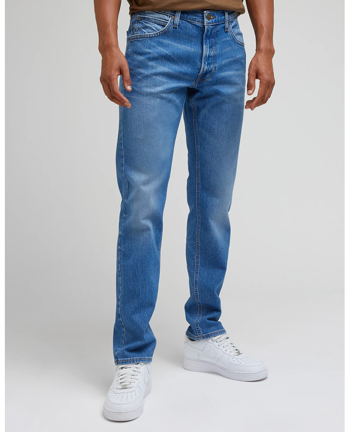LEE® Daren Zip Fly in Indigo...