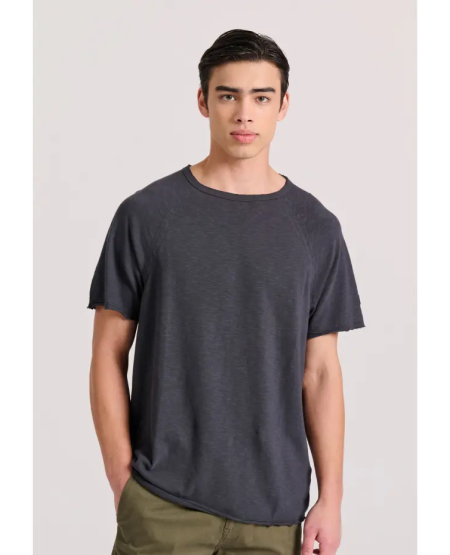 FUNKY BUDDHA Relaxed fit t-shirt με raglan μανίκι και raw cuts FBM009-008-04 ANTHRACITE