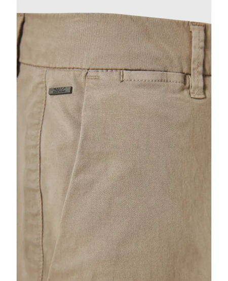FUNKY BUDDHA Ανδρική βερμούδα chino - The essentials FBM011-001-03 GREIGE