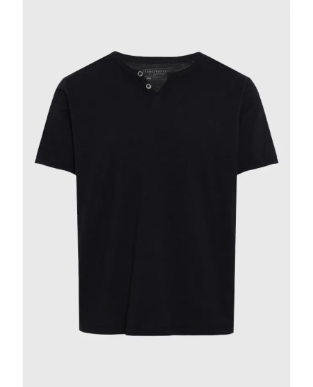 FUNKY BUDDHA T-shirt με λαιμό henley και raw cuts - The essentials FBM011-004-04 BLACK