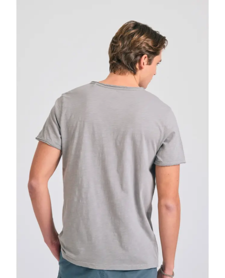 FUNKY BUDDHA T-shirt με λαιμό henley και raw cuts - The essentials FBM011-004-04 ELEPHANT