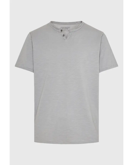 FUNKY BUDDHA T-shirt με λαιμό henley και raw cuts - The essentials FBM011-004-04 ELEPHANT