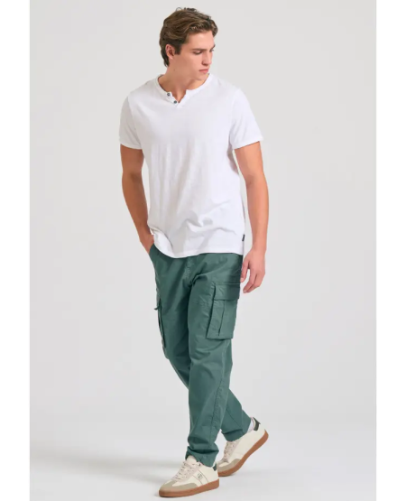 FUNKY BUDDHA T-shirt με λαιμό henley και raw cuts - The essentials FBM011-004-04 WHITE