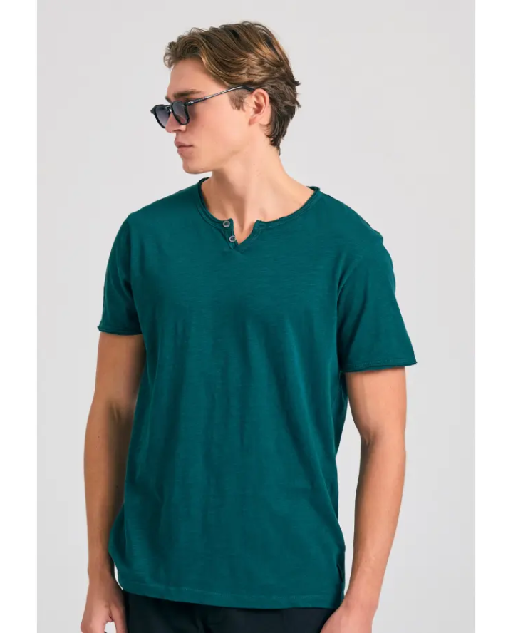 FUNKY BUDDHA T-shirt με λαιμό henley...