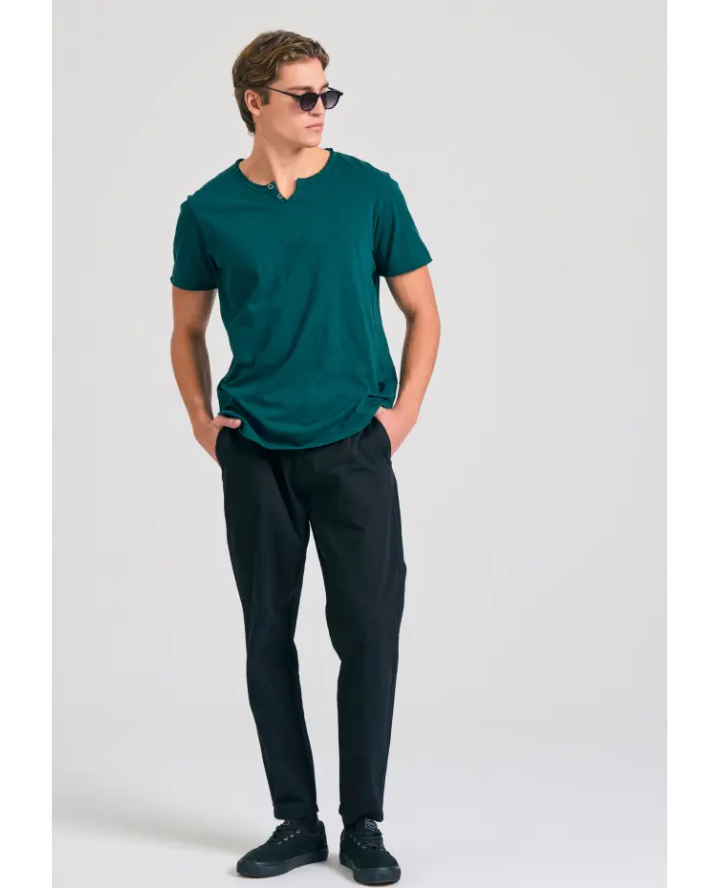 FUNKY BUDDHA T-shirt με λαιμό henley...
