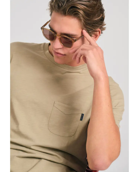 FUNKY BUDDHA Βαμβακερό t-shirt με τσέπη στο στήθος FBM011-006-04 STONE