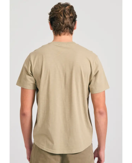 FUNKY BUDDHA Βαμβακερό t-shirt με τσέπη στο στήθος FBM011-006-04 STONE