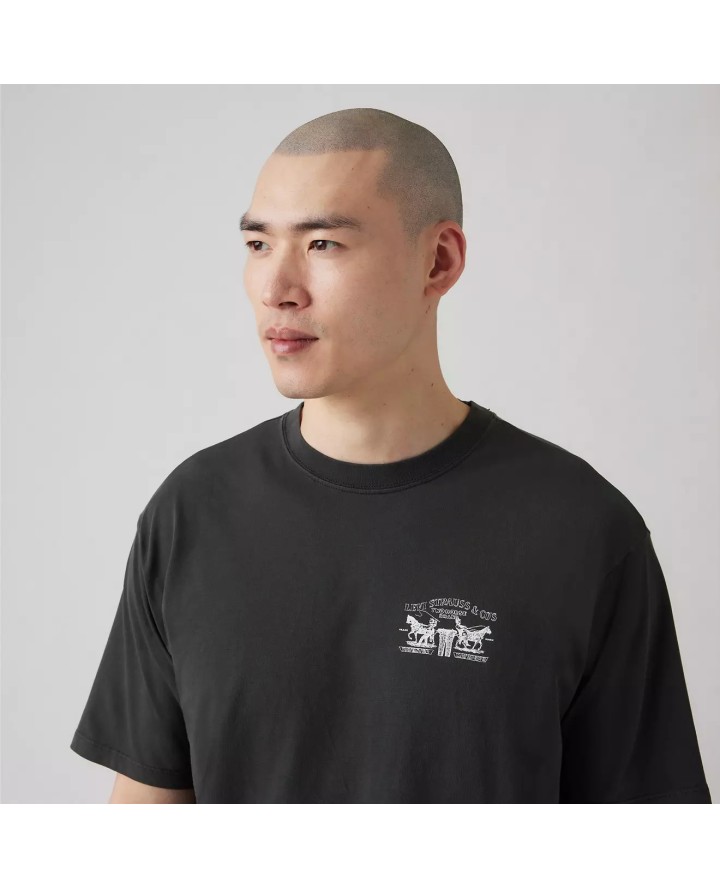LEVI'S® Vintage Fit Graphic Tshirt...