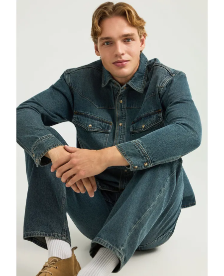 FUNKY BUDDHA Oversized fit ανδρικό πουκάμισο με τσέπες στο στήθος FBM012-066-05 DIRTY BLUE