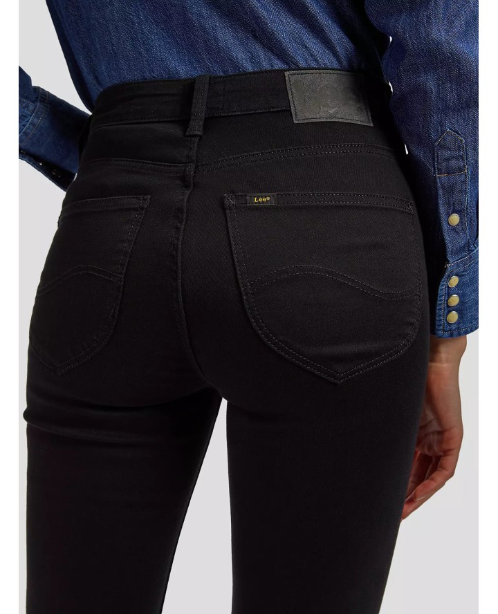 LEE® Breese Flare Jean L32YFS4