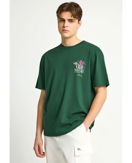 FUNKY BUDDHA  Ανδρικό relaxed t-shirt με τύπωμα στην πλάτη FBM013-078-04 BISTROT GREEN