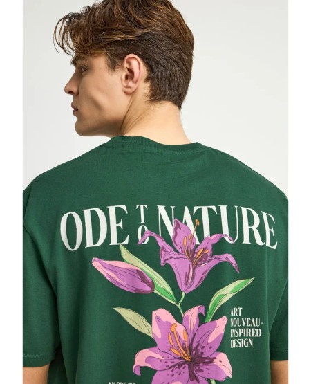 FUNKY BUDDHA  Ανδρικό relaxed t-shirt με τύπωμα στην πλάτη FBM013-078-04 BISTROT GREEN