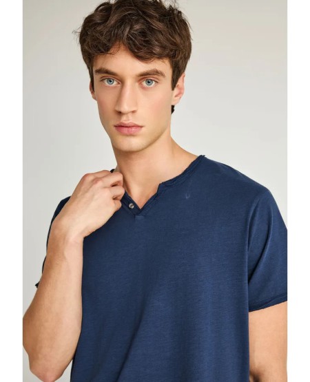 FUNKY BUDDHA  Men's cotton t-shirt with v-neck - The essentials FBM013-004-04 NAVY