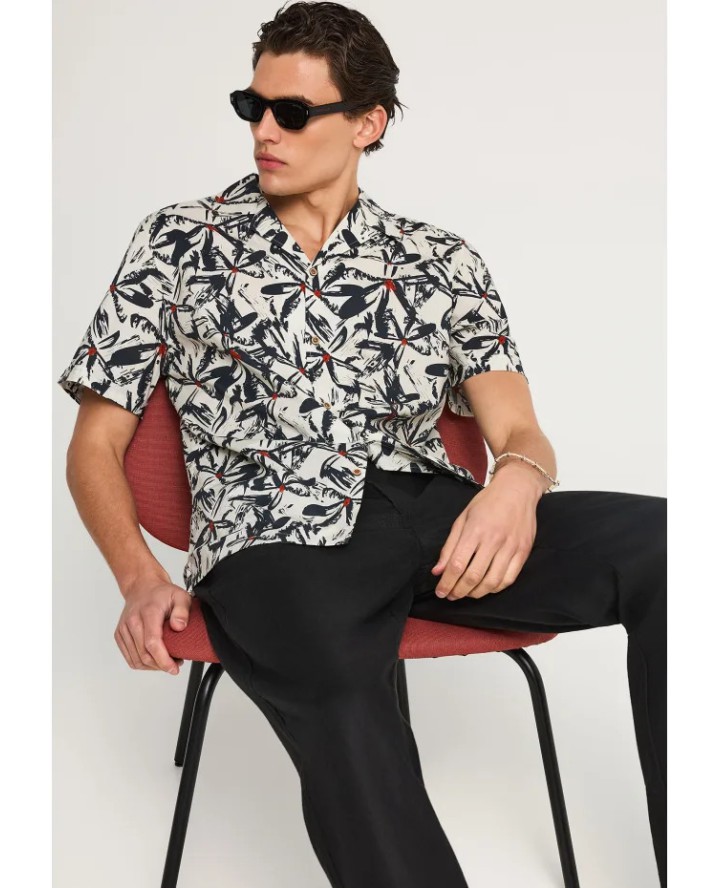 FUNKY BUDDHA  Men's comfort fit linen...