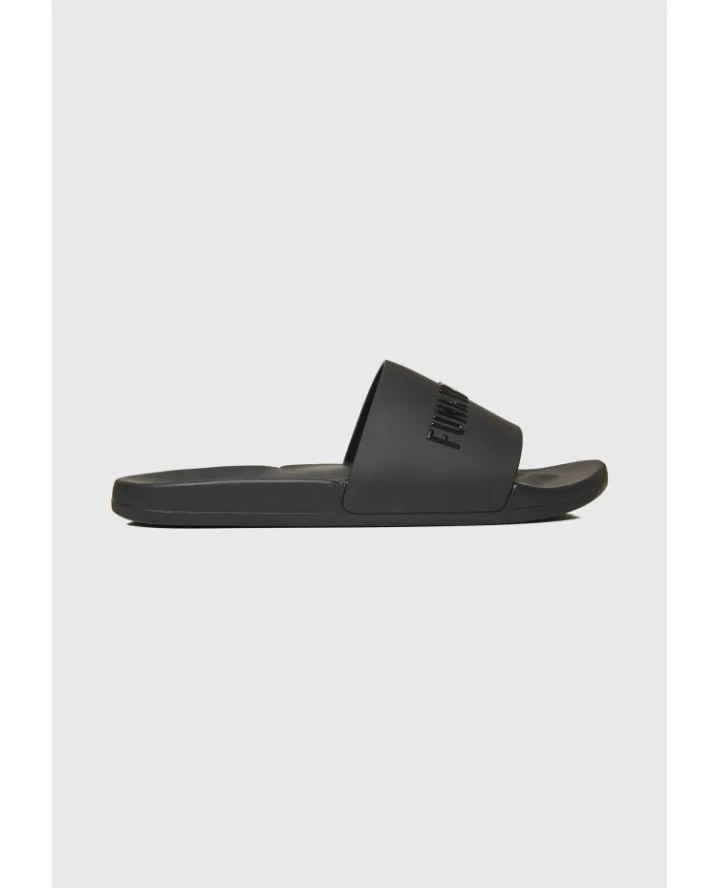 FUNKY BUDDHA Men's pool slides...
