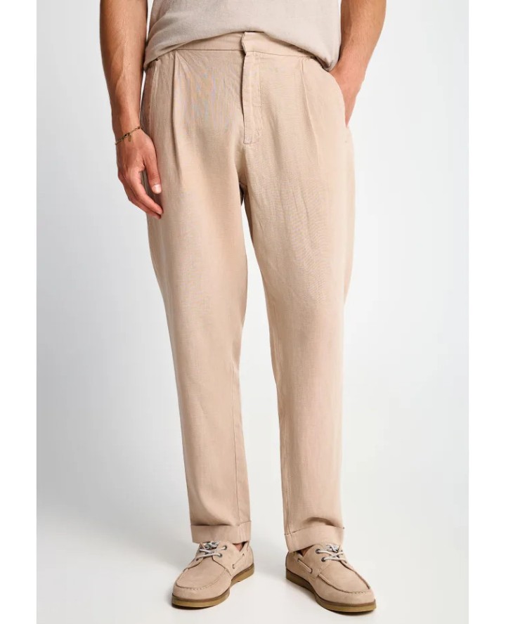 FUNKY BUDDHA Men's loose chino pants...